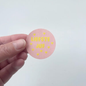 sticker roze liefste juf 4 cm