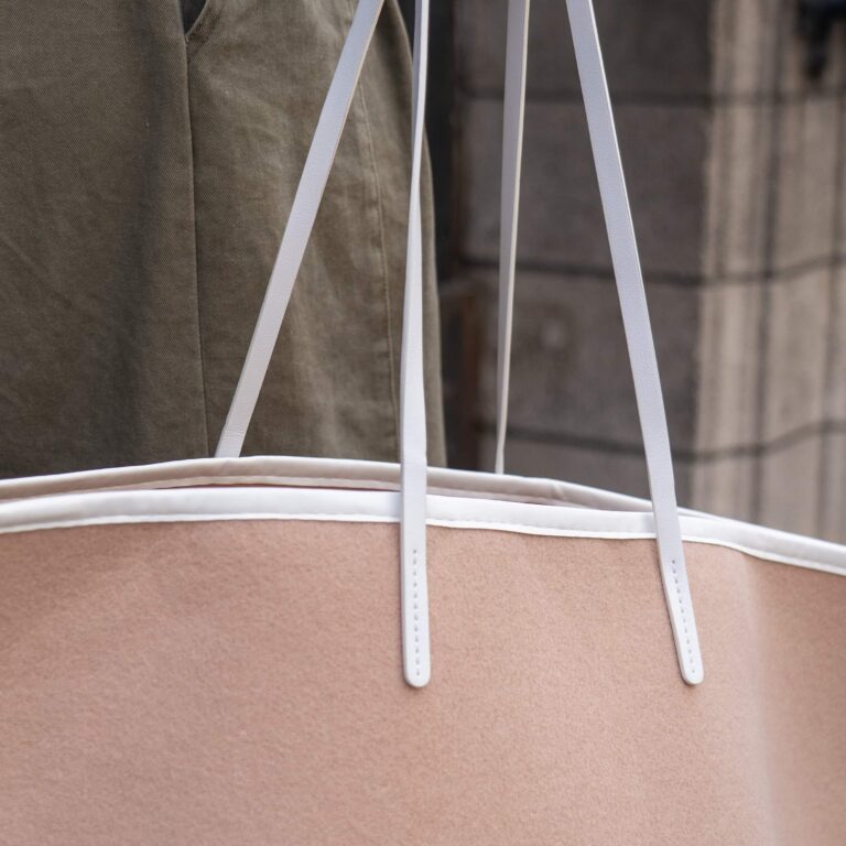 2-FELT GOOD BEIGE
