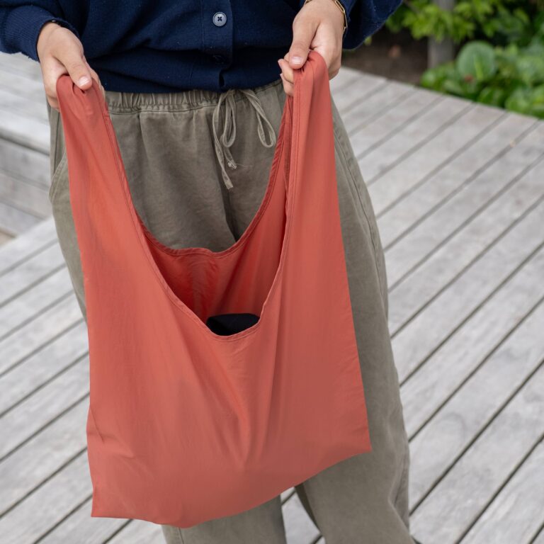 2-SHOPPER BRICK
