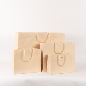papieren zak dusty nude uit de collectie Pure Collectie
